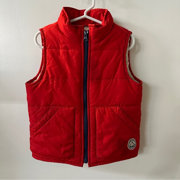 3T Red Puffer Vest - Picture 1 of 4
